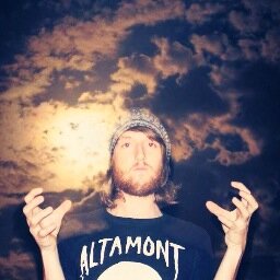 TheStarreveld's profile picture. Ventures Guitarist/Vocalist, Songwriter, Fan of Music & All things Mysterious.