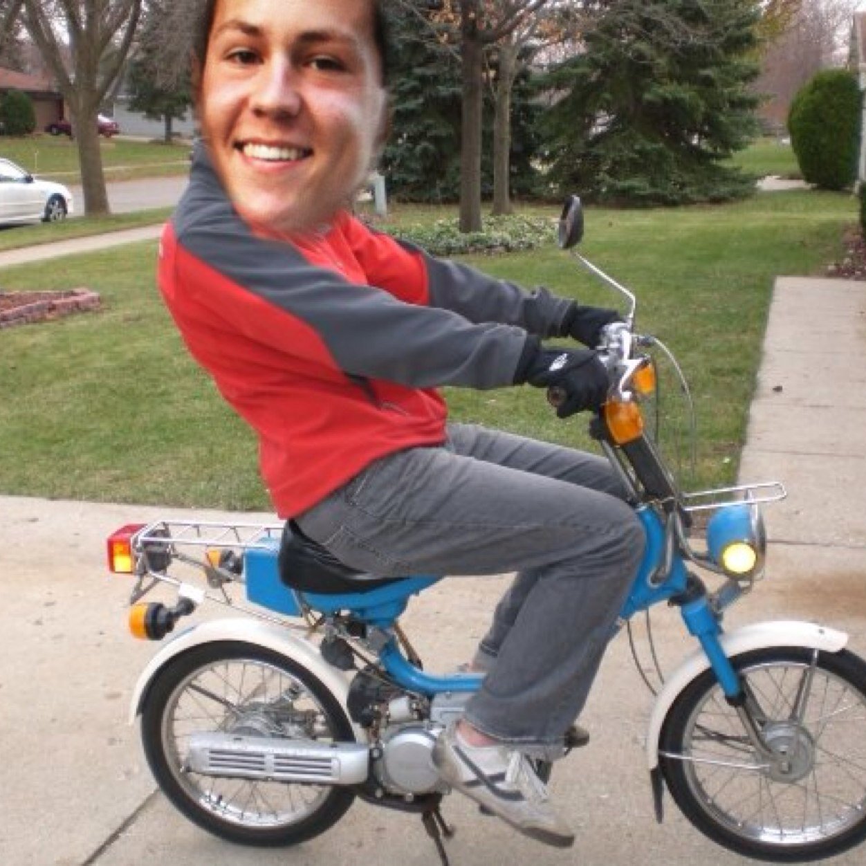 Banochuliski is the name and driving to subway on my mopeds the game #mopedgrind