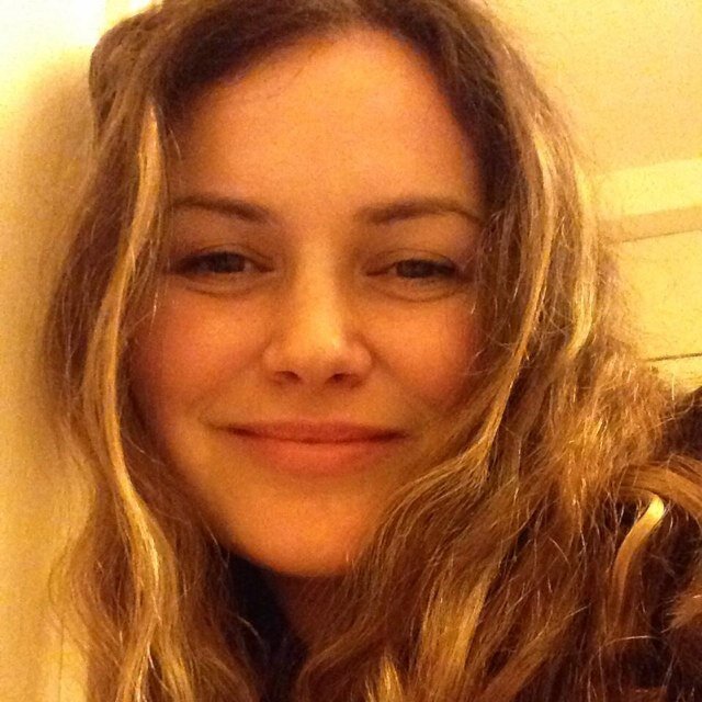 Event hunter, Romanian interpreter in London, College tutor E-learning coordinator Interests: Music, films, languages, travelling, humans, technology