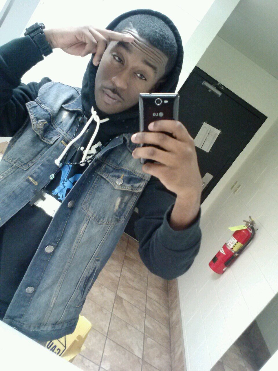 I do me to the best of my ability an idgaf what anybody got to say about it #teamscorpio #Classof2013 #teamidgaf