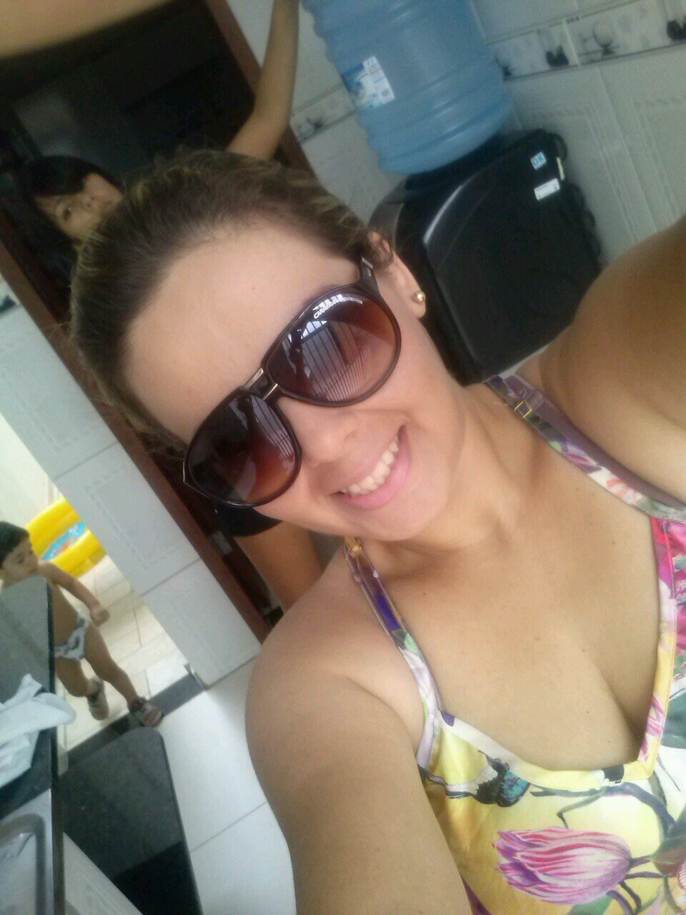 Pisciana...Feliz por ser mãe de um  príncipe chamado  José Neto...s2