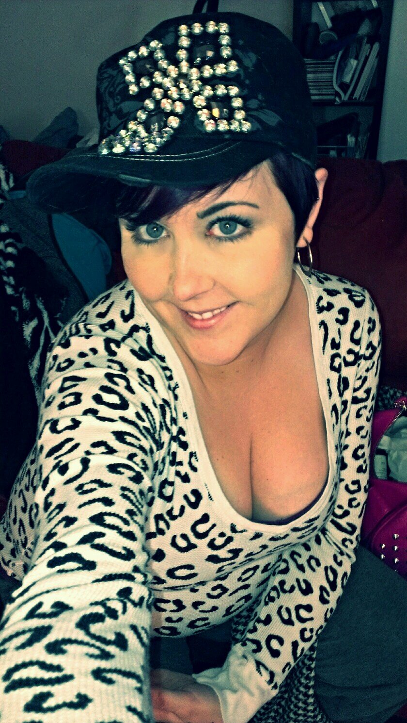 smooter27's profile picture. I make you look pretty.