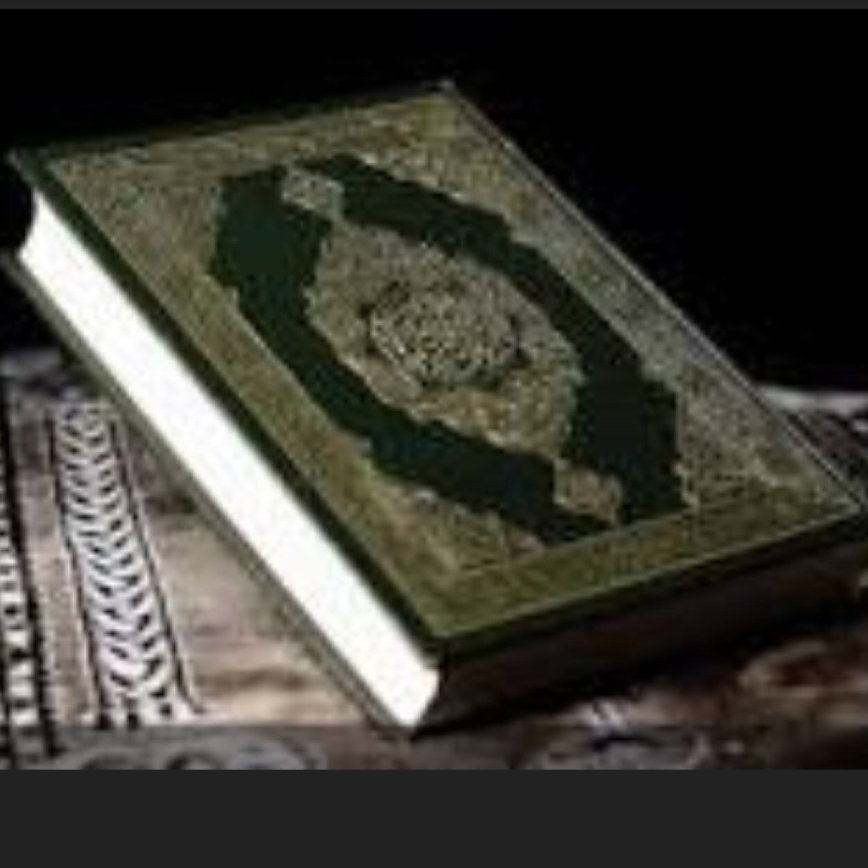 sm_s888rs's profile picture. الله يرحمك ويغفرلك ويجعل الجنة مسكنك ....وجميع موتى المسلمين . ١٤٢٦/١١/٢١هـ تاريخ محفور بألم فراقك ياوالدي لا ينسى أبدا ،،