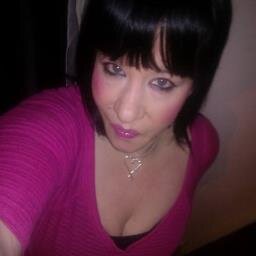 new twitter name mzgreyeyesxx add me