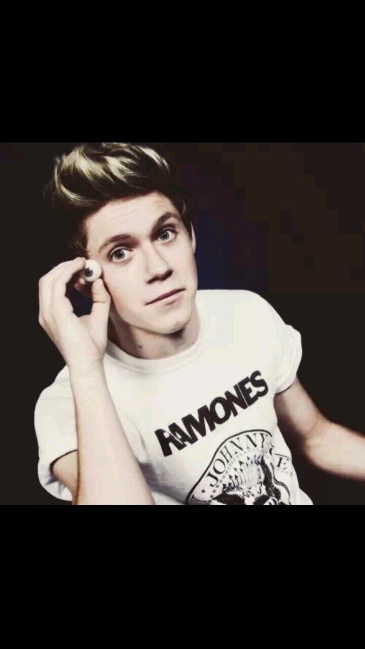 giicrazymofo17's profile picture. Il problema non è quanto aspetti, ma chi aspetti.