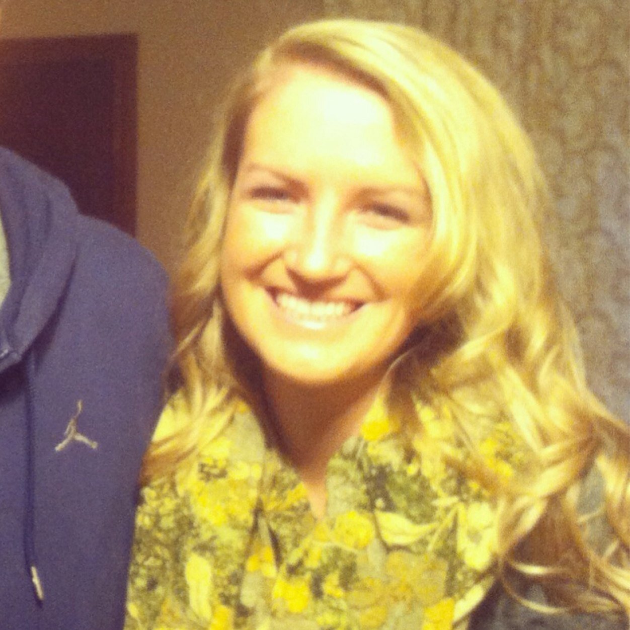 heyitsbailes's profile picture. Jesus lover. Truth seeker. Laugh-er at everything.