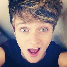 HE WILL NOTICE YOU AND HE WILL FOLLOW YOU BEAUTIFUL♡Dont give up EVER♡