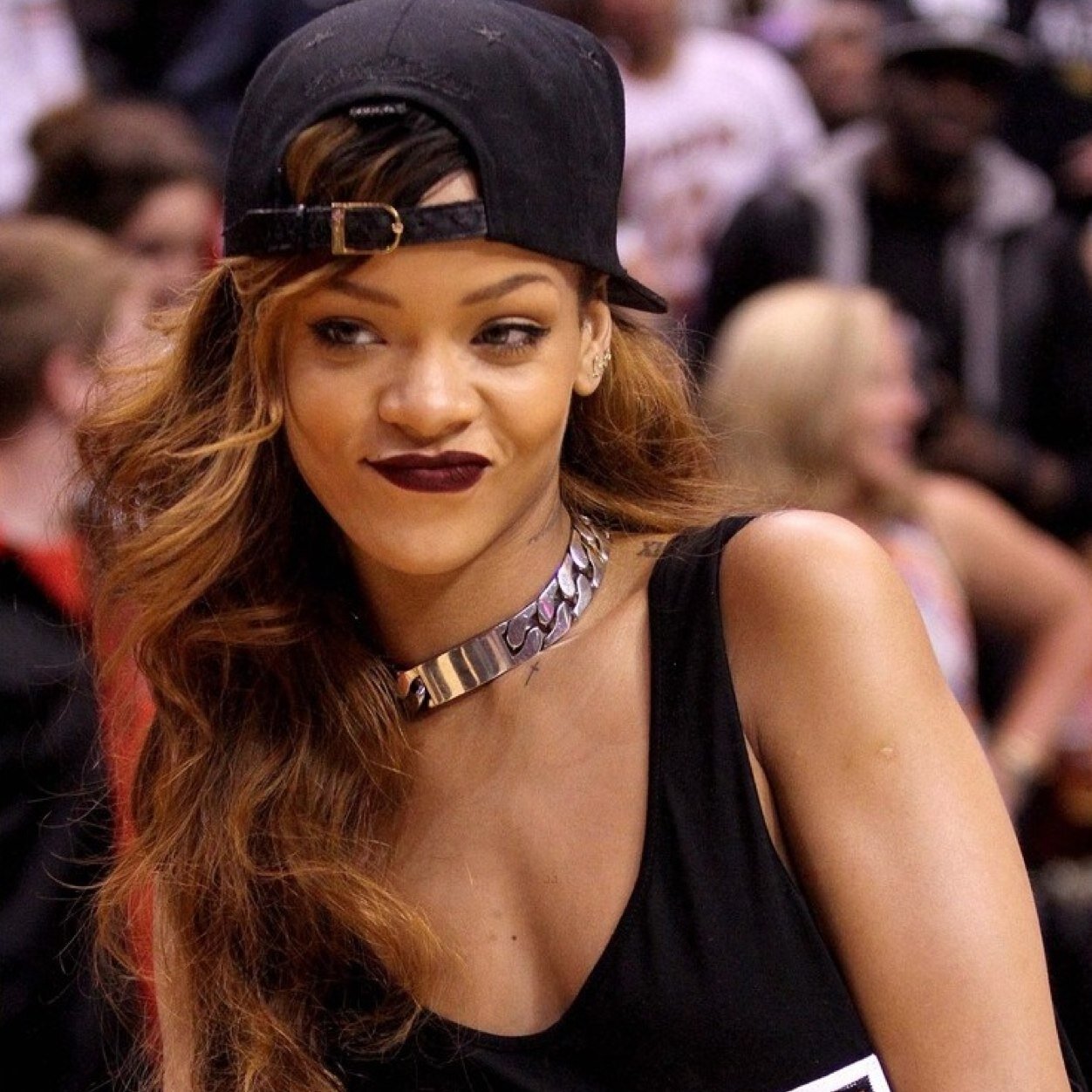 rihanna fan account!!