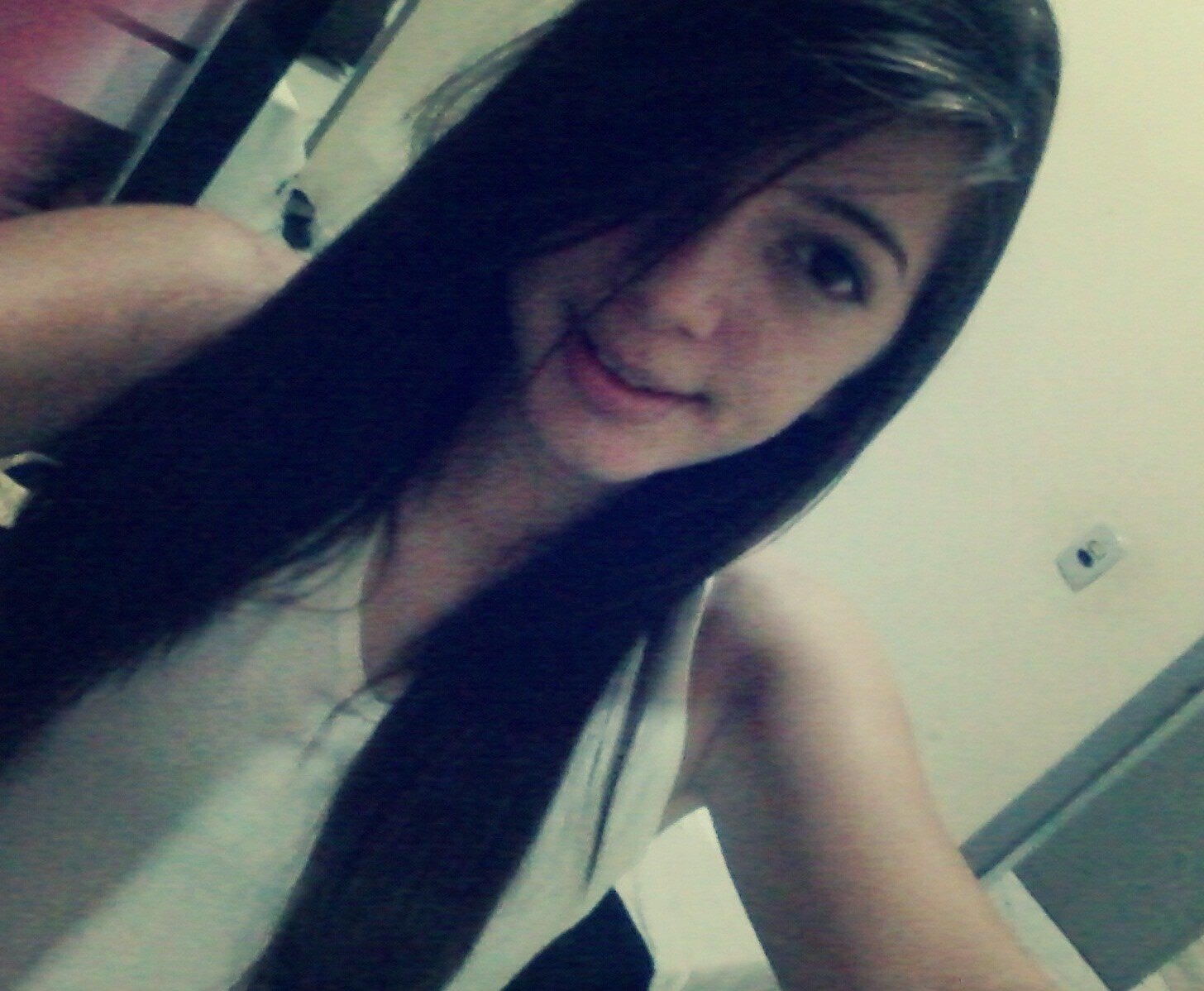 Ista ' :: http://t.co/2OvECCKpmZ
Face :: https://t.co/LqqeoqZe7y
Whats ':: 99319800
