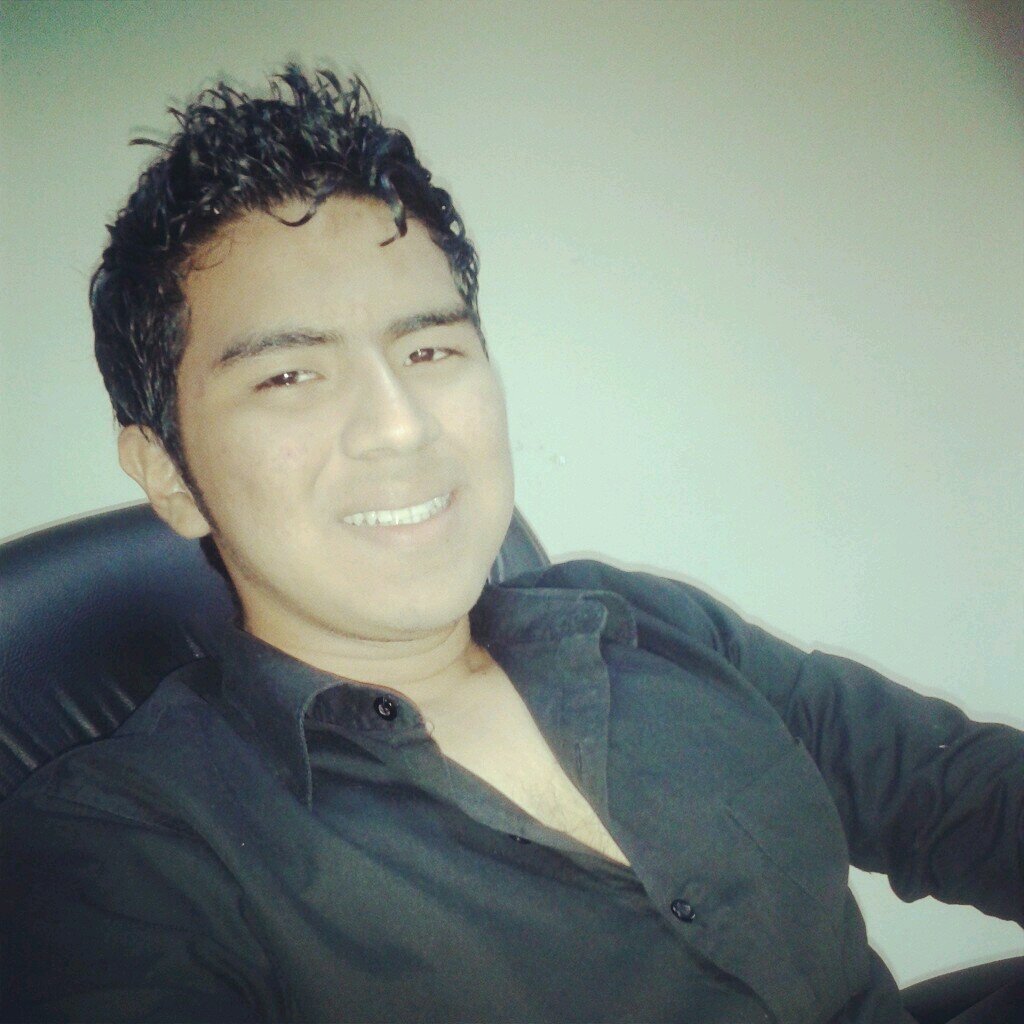 Por hoy dejame ser tu hombre perfecto mientras que se te aparece el indicado!!!! / Futuro Ing. Comercial (Universidad de Guayaquil)