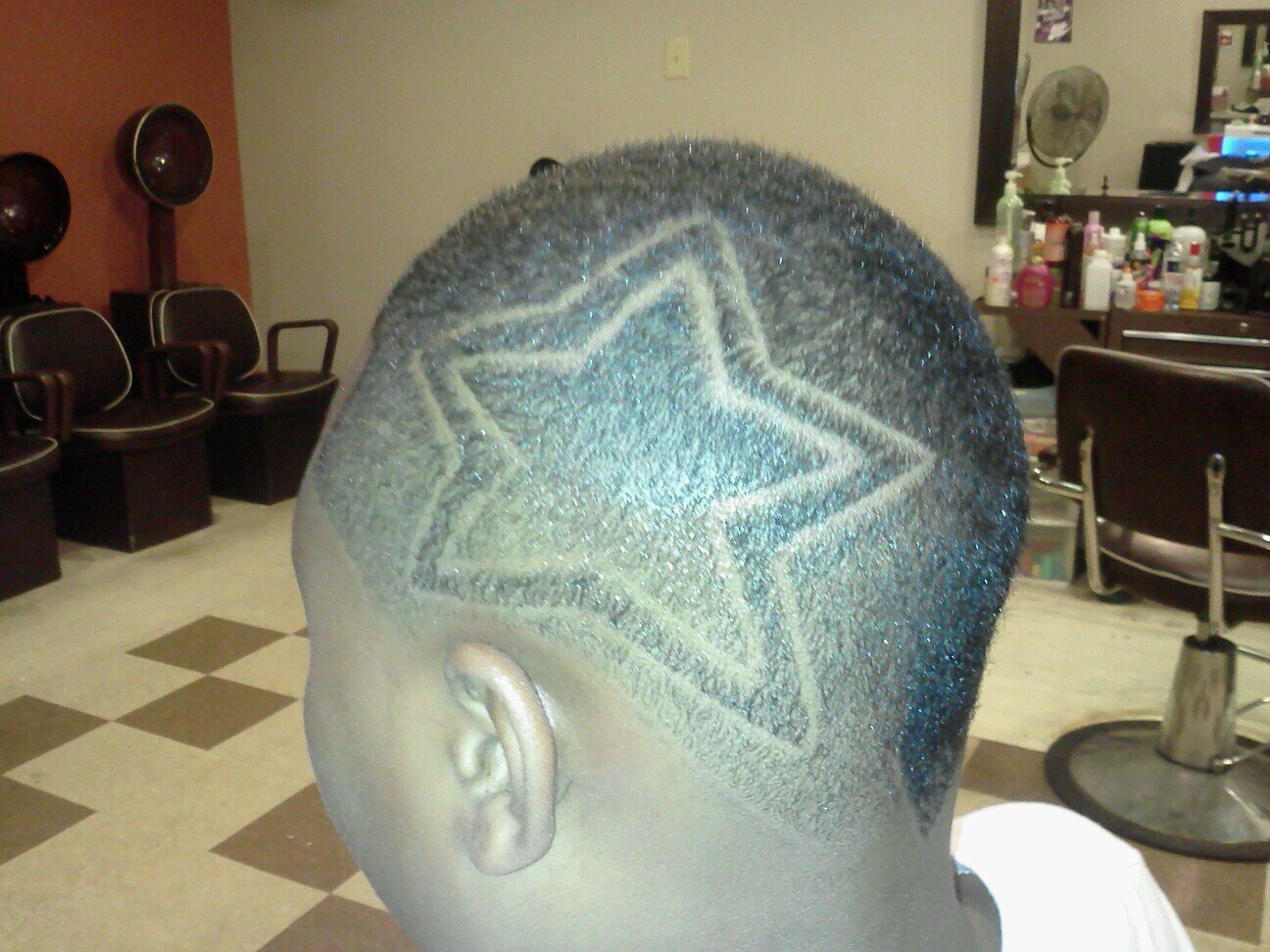 Professional Barber 313-790-9477 or, __bjthabarber =instagram