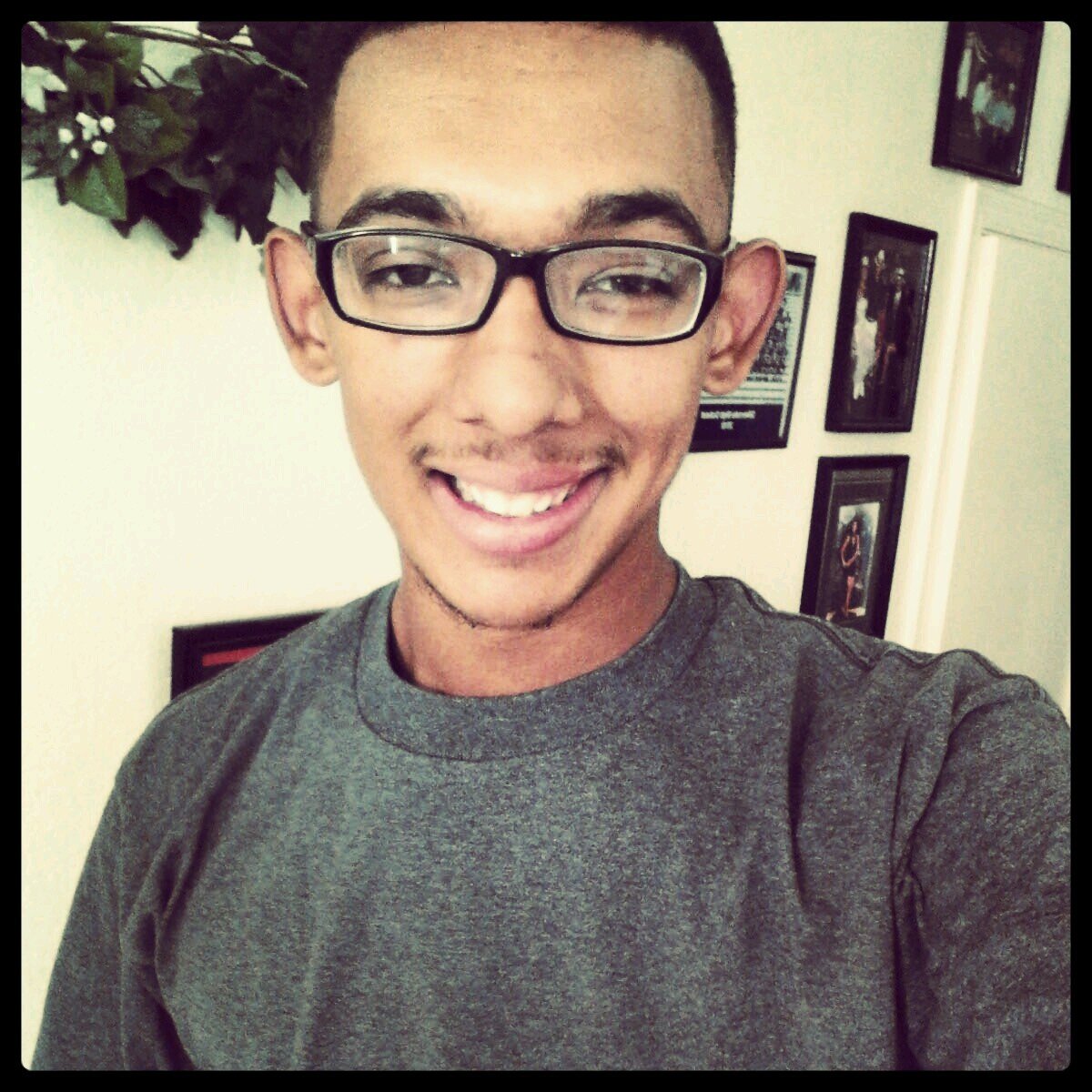 justbeingtaall's profile picture. Age: 19 Race: Black and Puerto Rican
Complicated  taken but not taken by obey_1oak 
YOU WANT RESPECT? YOU HAVE TO EARN IT.