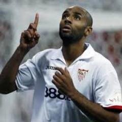 Constructor de cohetes, crack de las apuestas.  http://t.co/6TMxsXvgcW