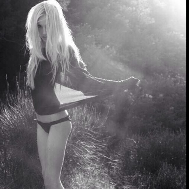 Need the perfect body and i'm not going to stop until i get it.. 17.. mia tendencies. Not pro anything