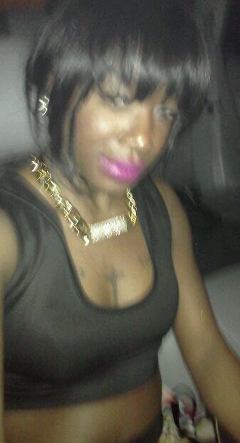 ;) as real as it gets... i dont jude . i just love my life.. stupid inlove a blast in a glass get with me :)#teamSag #teamiphone#teamRIZZ(Rashad Barnes)