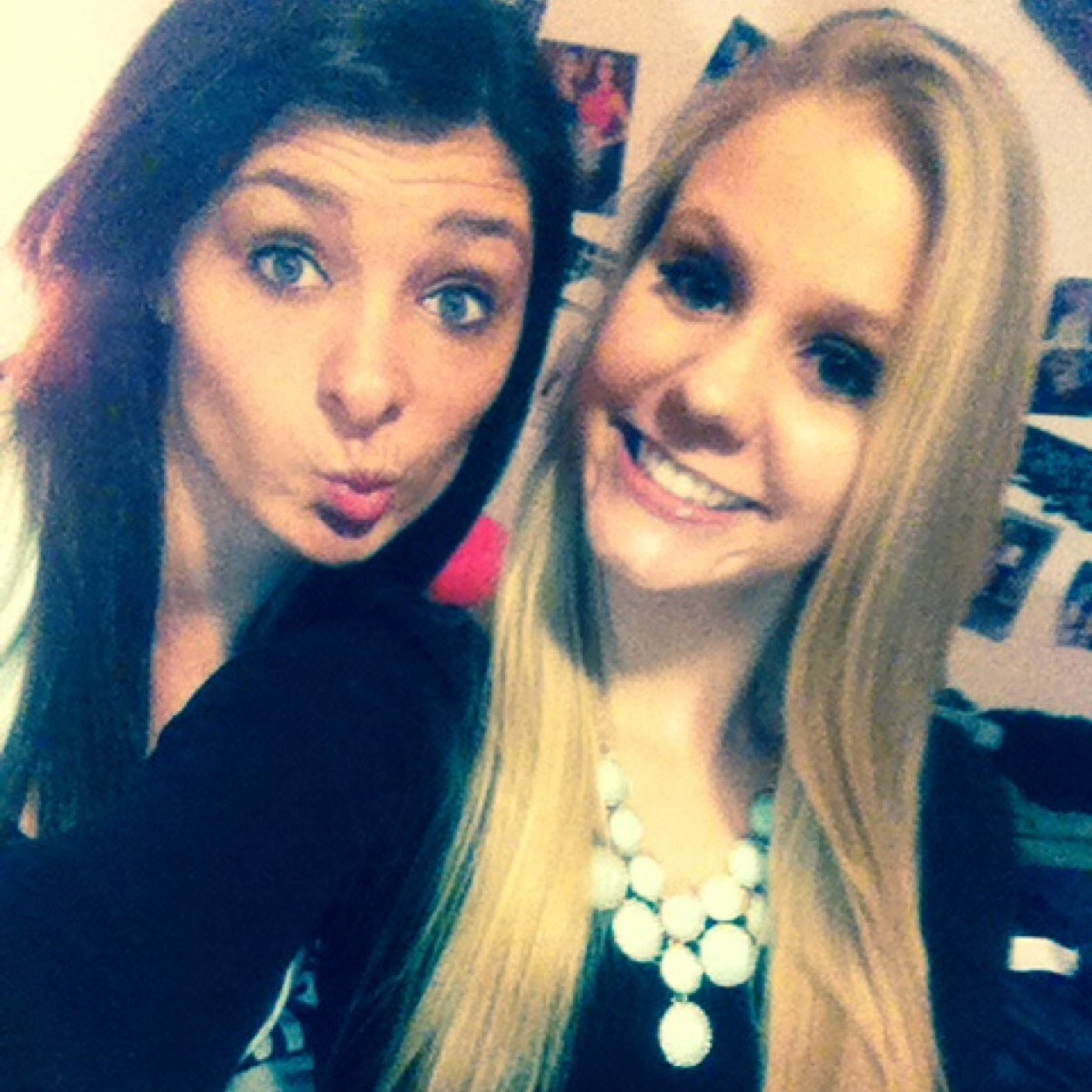 knewmxo's profile picture. 