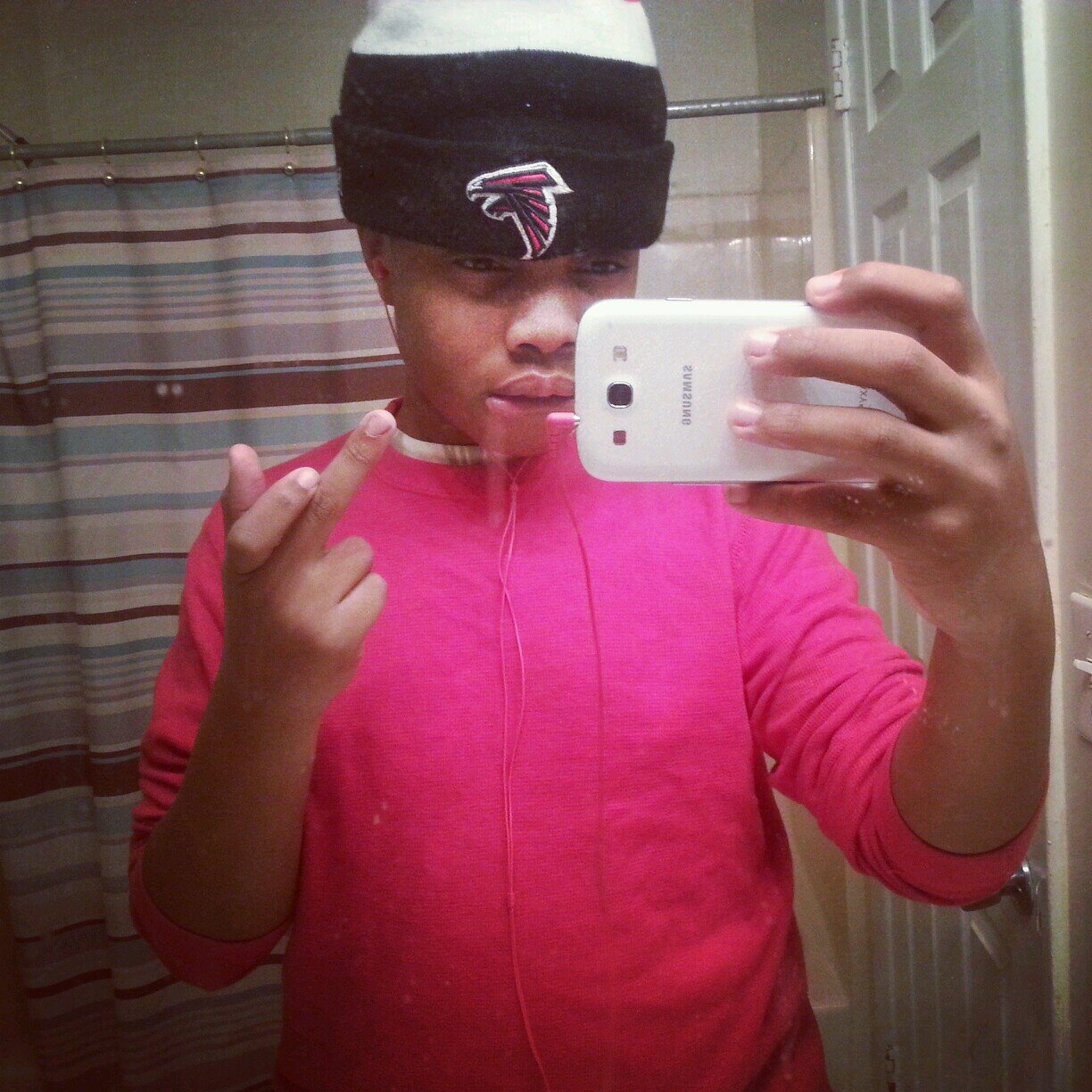 5quad 5hit..Let'5 Get It....Sneakin & Geekin...Da Name ☆Elmo☆..... Football..kik:almighty_jo55... ★B^llat★!!