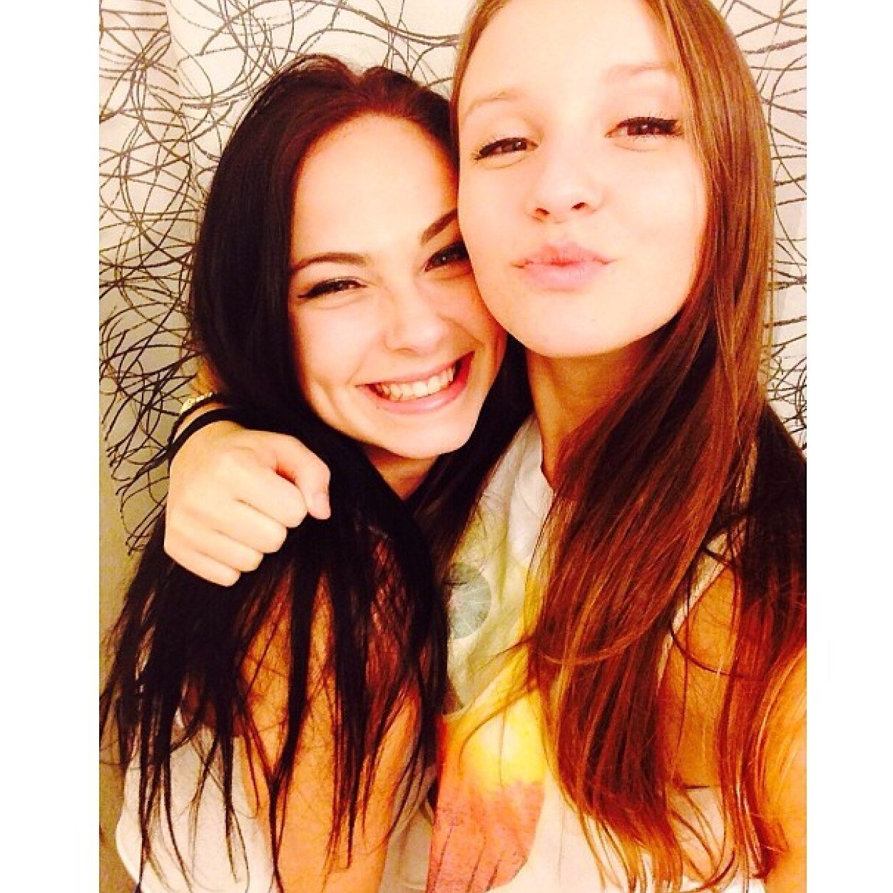 supkatieee's profile picture. new twitter, since other one got deleted oops