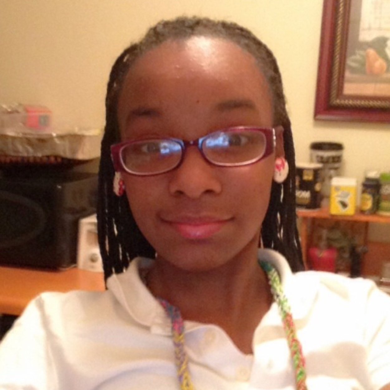Beautyy is my life style...never catch a pretty girl like me slipping.just fa den hating Females n broke niccas.           http://t.co/S3WdTUrOpu