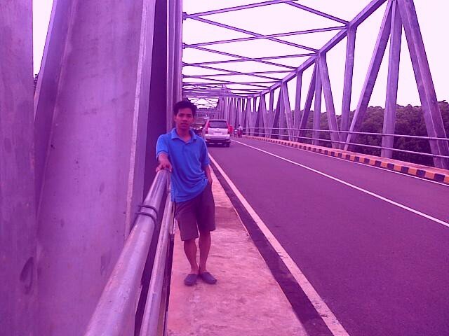 madam_yoyon's profile picture. nama asli ; supriyono
Nama panggilan ; yoyon
Laki2