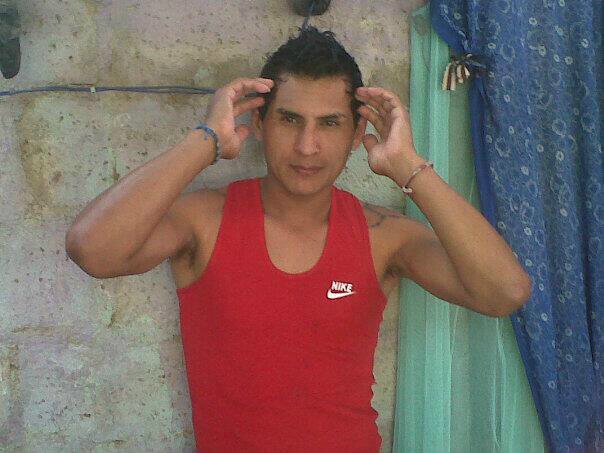 Soy un que vive lo que siente y siente lo que vive,hot forever,peru,con tacto 951342115