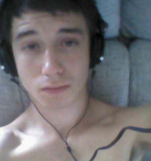 ibemario3's profile picture. tweet just to tweet