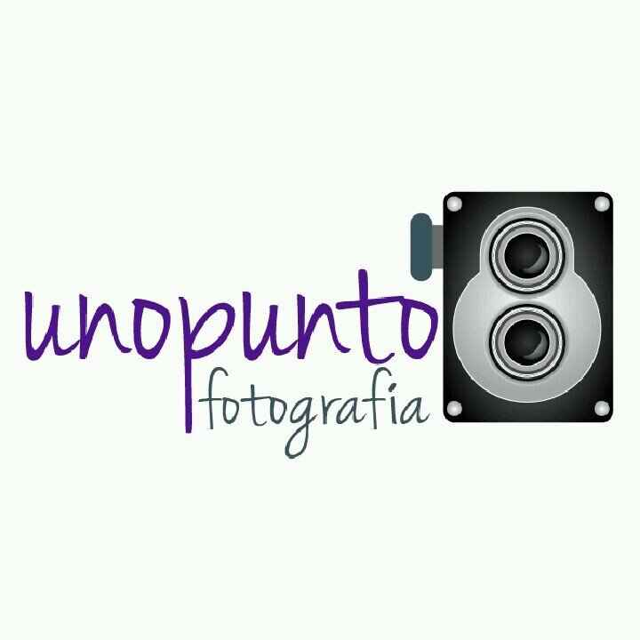 Carla Hurtado M. Fotógrafa + Videos. 
Lic. en Comunicación Social - Artes Audiovisuales.