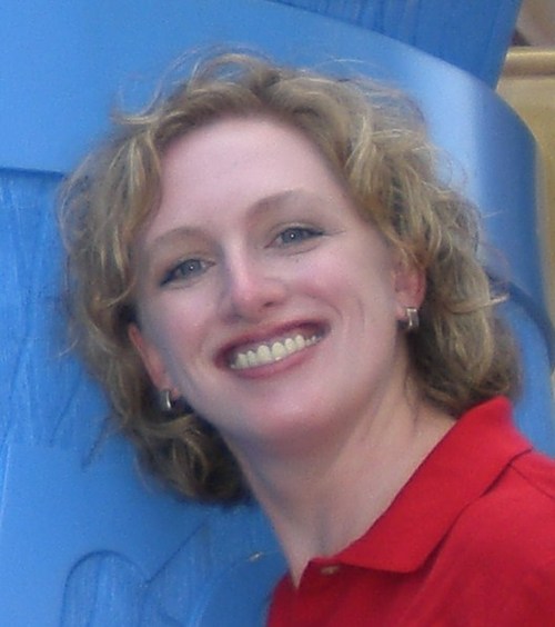 Writer, event planner, grammar geek, tap dancer, and mom