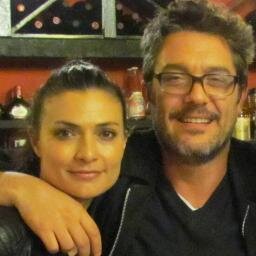 Fans de los actores Maxi Ghione y Ana María Orozco.                       ~ Francisco y Manuela/Ramona en #SomosFamilia ~
