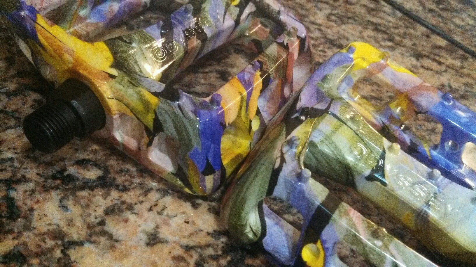 bradycenter23's profile picture. stay thirsty fags