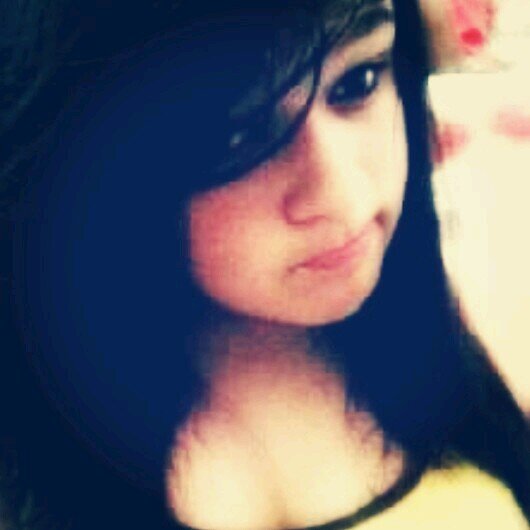 whants: 55 04298363685 :333' kik:biiinaa_pqsimm insta:sahbrina_pereiraa segueee?? sigo todos de vollta *-*