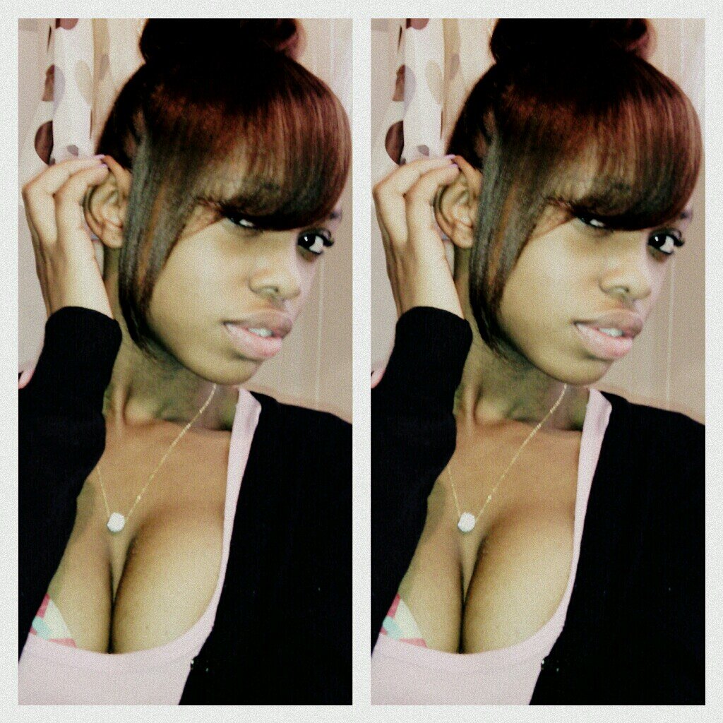 HoesLoveBootz's profile picture. My Heart Is TAKEN :))