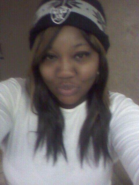 joyfull228's profile picture. 