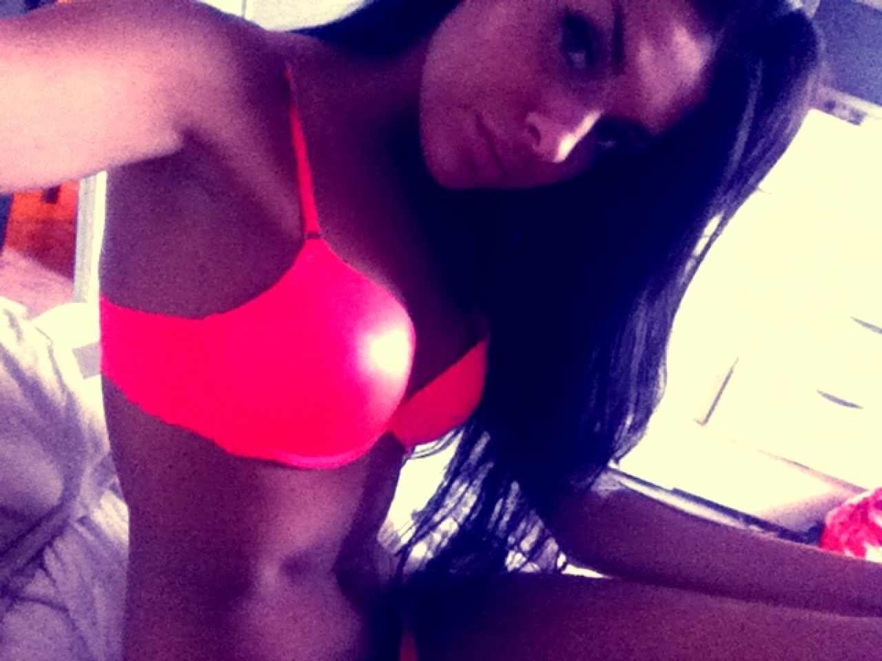 ClementineHindl's profile picture. I'm physically, mentally, emotionally tired, I feel like I need a break from life.