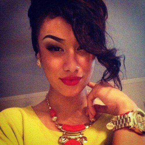 SenaBarial's profile picture. If you appreciate her, love her, and respect her, I can almost guarantee that you won't lose her.