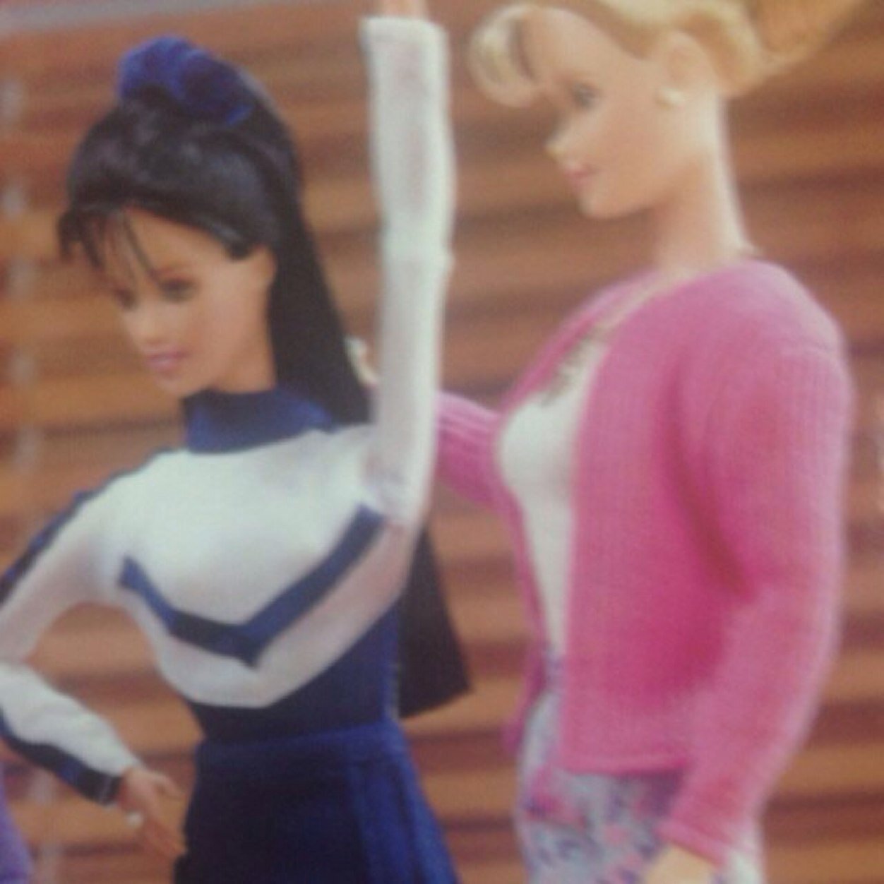 middleschoolss's profile picture. If you take any of these tweets seriously you have no friends