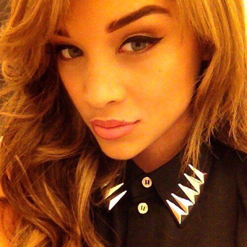 AtalantaJoutait's profile picture. Being with you  anything.