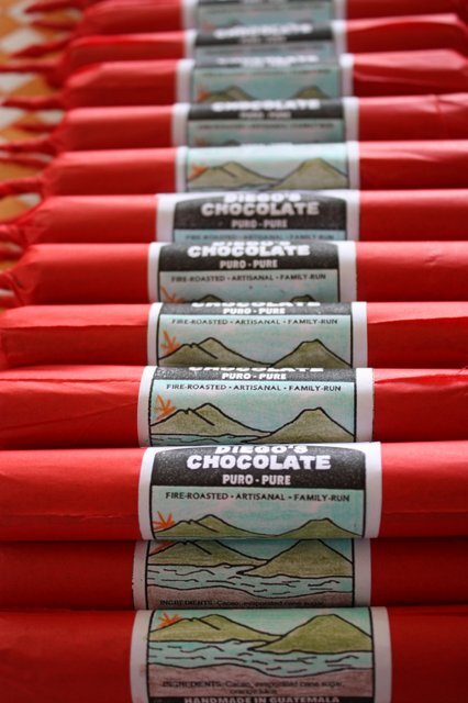 Our team makes artisanal chocolate in Guatemala using only Guatemalan ingredients. We come from a long line of Mayan chocolatiers. http://t.co/gb050Vxq91