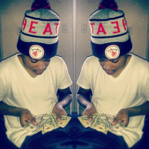 God 1st Fam 2nd  Ima just trynna make it in life #basketballdreams