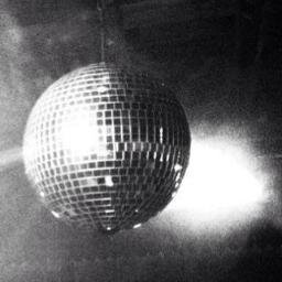 WhiiteWalls's profile picture. 