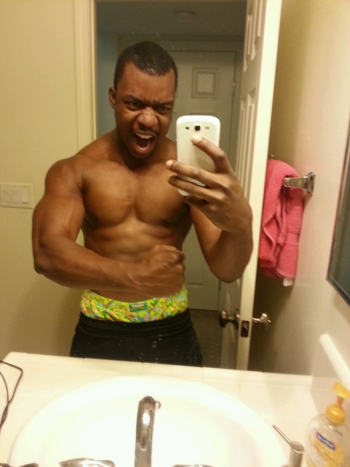 College Grad. So Cal Herbalife. Bakersfield. Aspiring Physique Competitor. Fitness Freak. Married to the love of my life.