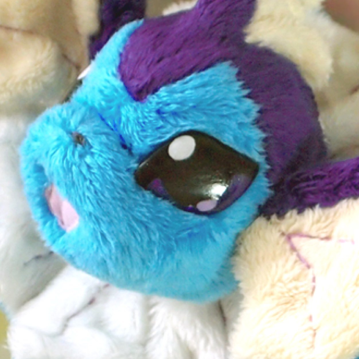 Vaaap? 
{Female/Wild/Single/Level 30/Moves:Surf,HydroPump,WaterGun,and IceBeam/}