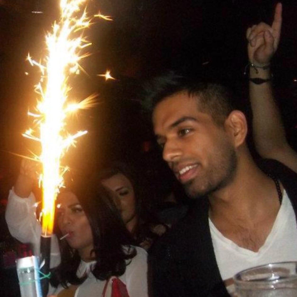 bainsy_parm's profile picture. What goes around comes around like a hula hoop