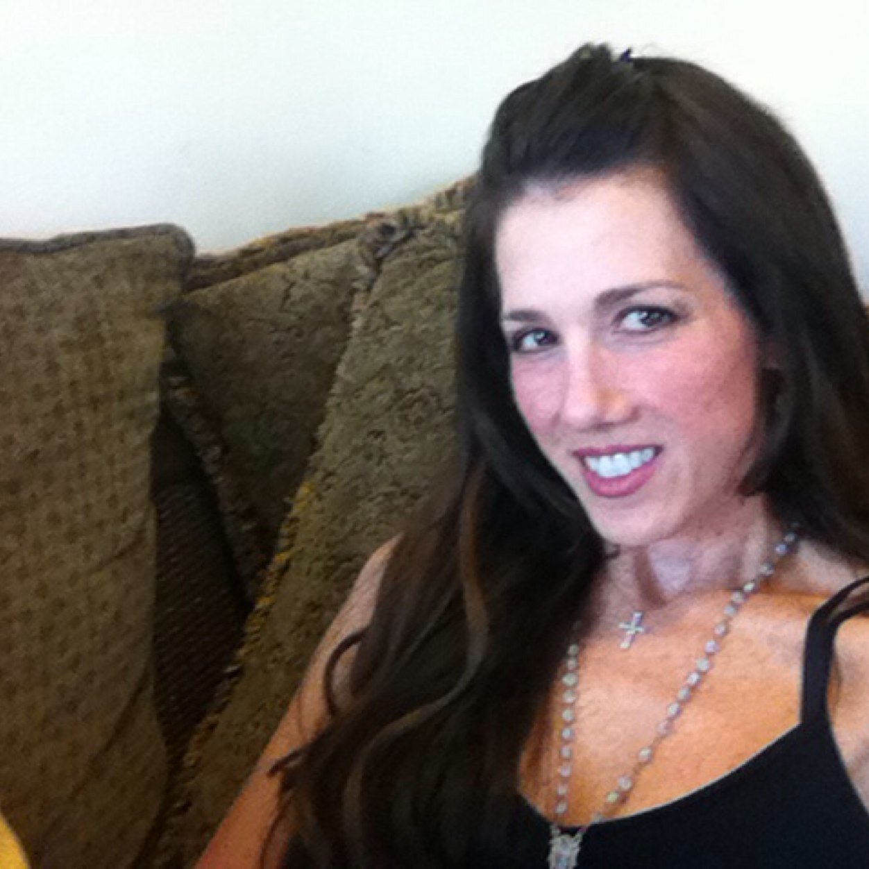 Dedicated Catholic, Wife, Runner, Novice Golfer, SF Giants' Fan, Language Enthusiast, Avid Reader, Happy Woman