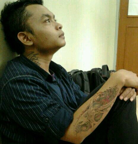 you_thiz's profile picture. TK Nurul Islam Bekasi | SD Negeri Bintara II | SMPN 14 Bekasi | SMAN 89 Jakarta | Universitas Gunadarma | Whatsapp : 08979471104 | fb: yudhistira anggara