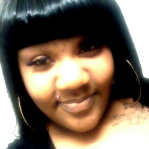 #fqk ya life 
	#independent woman 
	   #emplpyed    #teamAshton