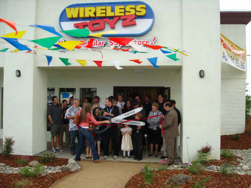 353WirelessToyz's profile picture. Sacramento area's widest assortment of carriers, cellphones, and accessories.