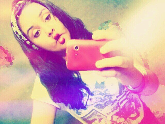 - Hay que vivir sin limitar
Planear sin olvidar
Seguir y continuar .