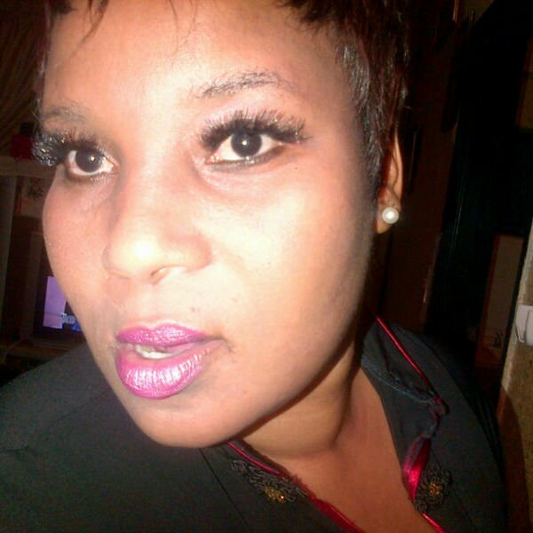 Valerie04005's profile picture. 