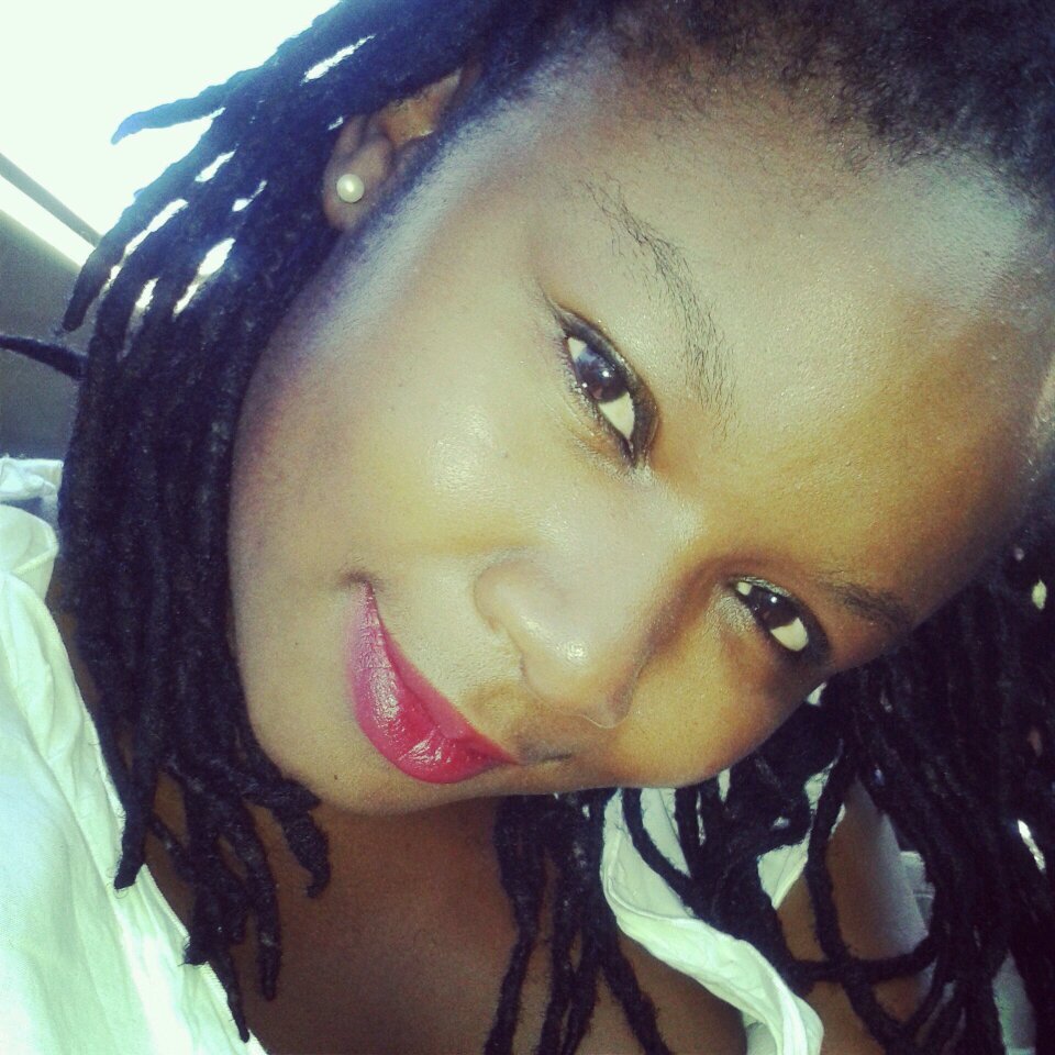 Fashion designer @mavellousinvisions 
Wellness Coach
Waterpreneur
Mom, wife.... Etc